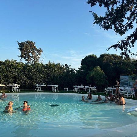 Villaggio I Sorbizzi Марина-ди-Биббона Экстерьер фото